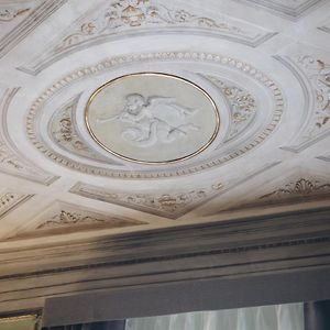 Gregorini Bingham Art Luxury Suites